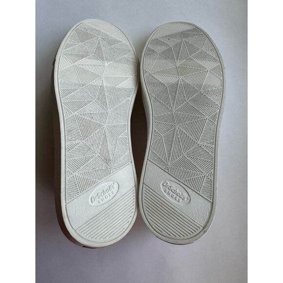 NWOB Dr Scholl's Nova Slip on Sneaker in White Size 6 - Picture 14 of 16